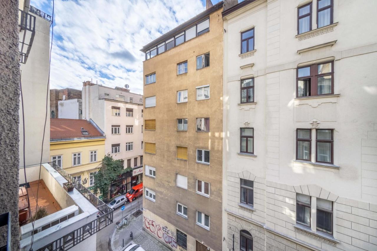 Anastasia 2 Bedrooms Apartment On Vaci Utca Budapest Extérieur photo